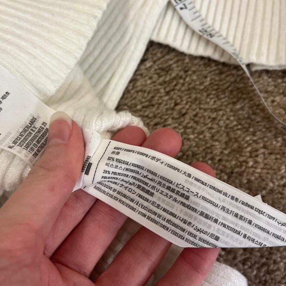 Lot Two Abercrombie Ribbed Pullover Sweaters Size Medium Black Cream Off White - Picture 8 of 11